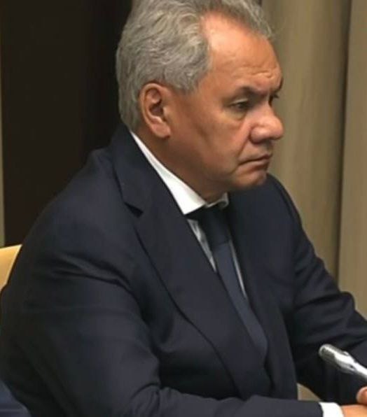 Путин назвал главным сейчас решение актуальных задач в Курской области: 
Минобороны должно выбить противника с территории региона