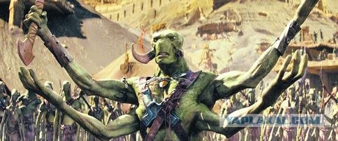 Он прикрывает кольцо или пугает соперников?