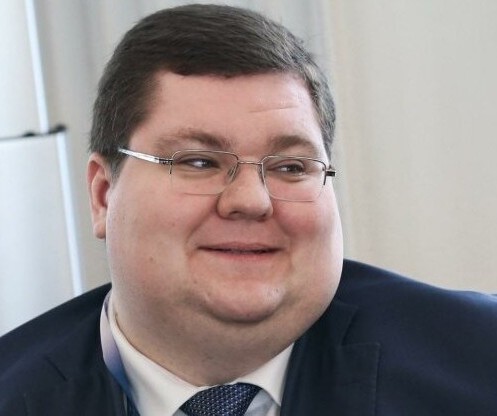 А теперь секретики генерал-майора Владимира Шестерова