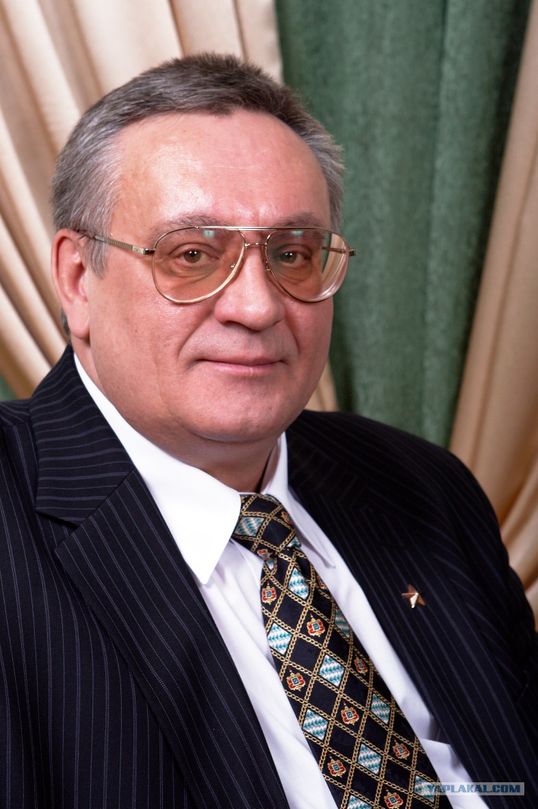 Валеев депутат. Валеев р м. Разиль исмагилович валеев. Валиев. Валеев кфу.