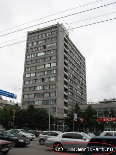 Побывал в Москве - такую дырищу еще поискать...