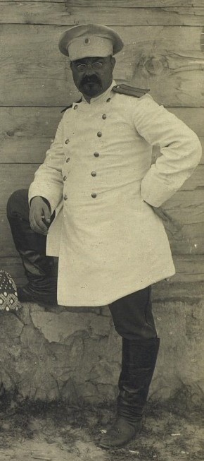 Обряды, будни и лица предков в старинных фотографиях