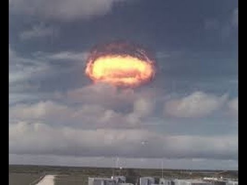 Американские стратегические бомбардировщики B-52 вылетели с военной базы в Британии
