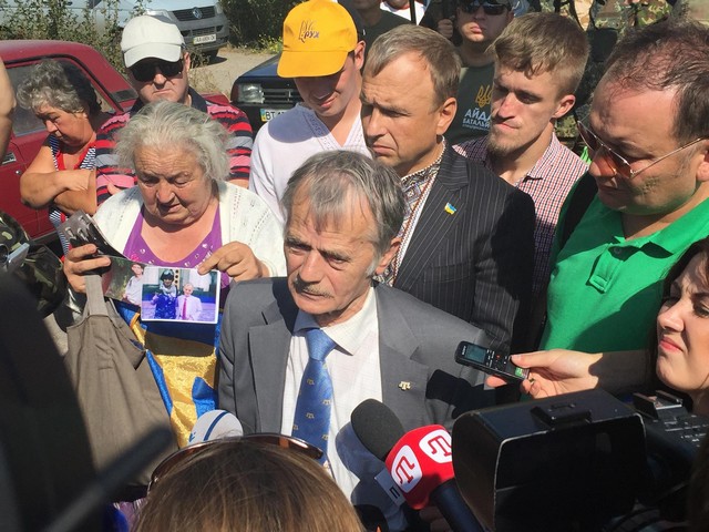 Блокада Крыма началась
