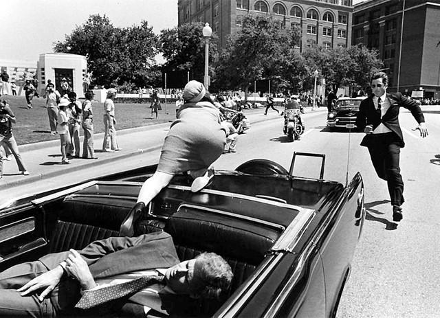 В США опубликовали документы об убийстве Кеннеди, но не все, как обещали