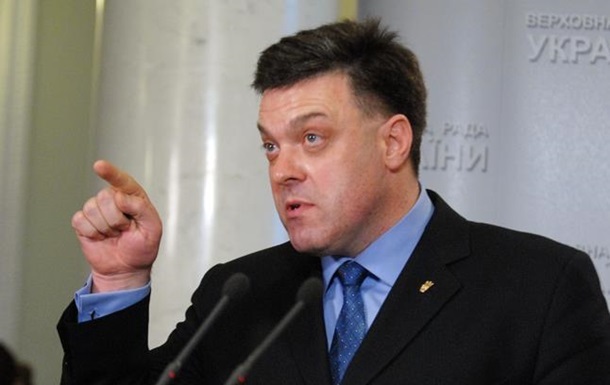 В Крыму захвачены Совмин и Верховная рада, официальных заявлений еще не было