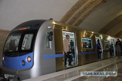 Вагоны метро разных стран