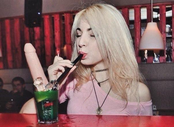 Забавные картинки с девушками