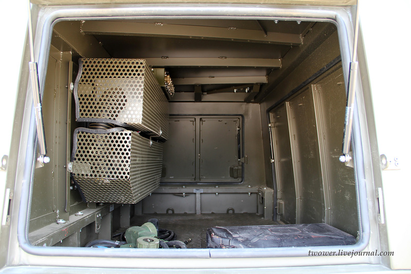 Iveco LMV Рысь салон