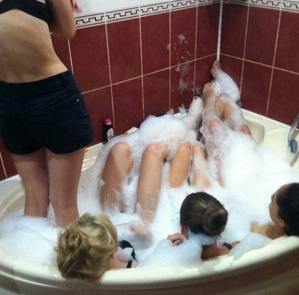 Ужасы и приколы из соцсетей 18+