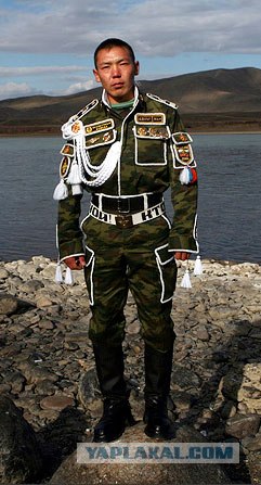 Эй, служивые!