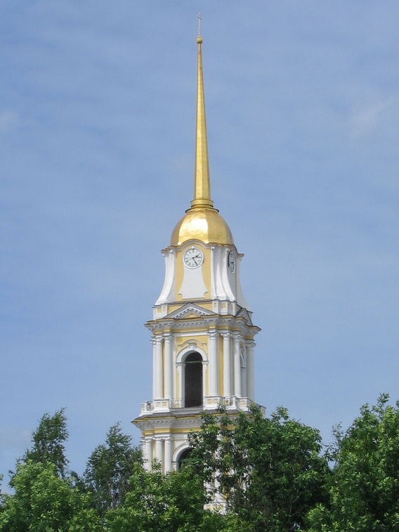 Часы в наших городах