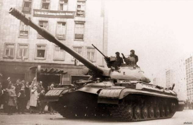 ИС-5: каким был последний советский тяжелый танк, прослуживший до 1993 года