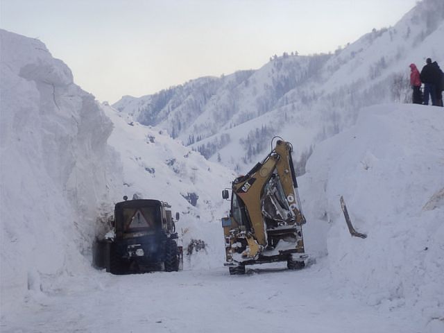 У кого нехватка снега?