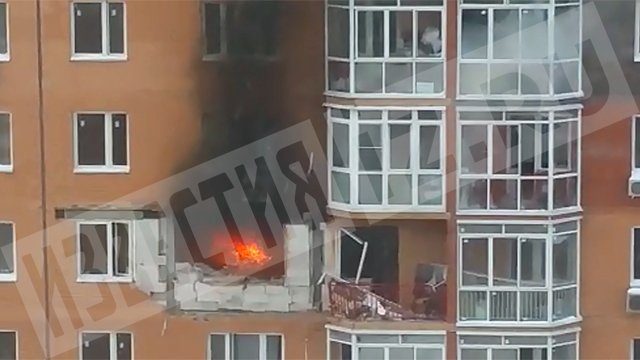 Очевидцы сообщили о взрыве в жилом доме в Бутово-парк