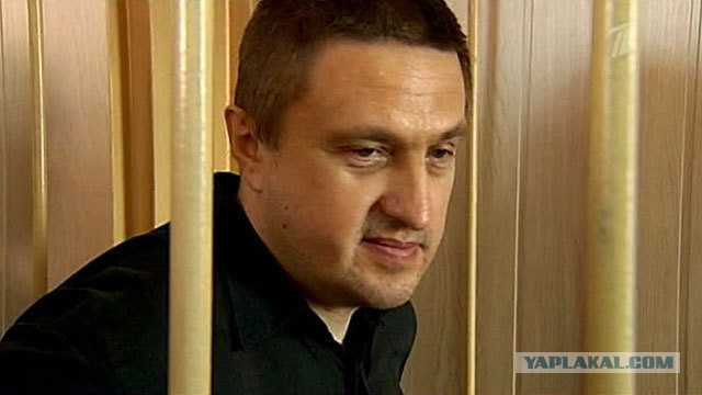 «Аум Синрикё» и еще семь деструктивных сект