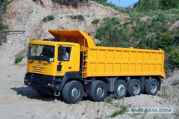 КамАЗ представил свой самый большой грузовик «Атлант-65» грузоподъемностью 65 тонн