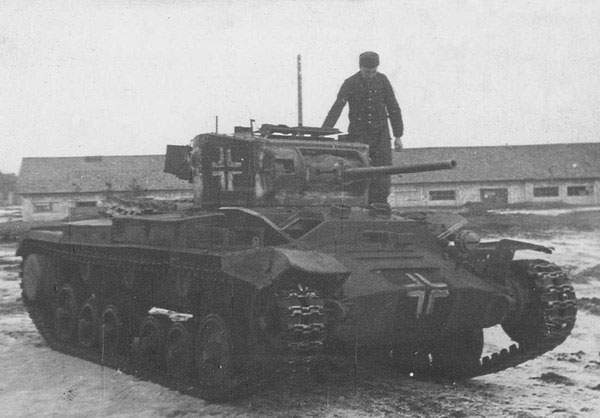 1941   Английские танки под Москвой
