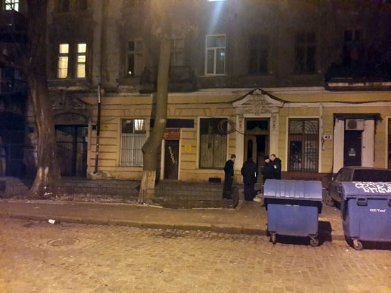 Перемирие кончилось, едва начавшись.