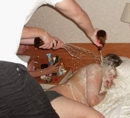 Ужасы и приколы из соцсетей 18+