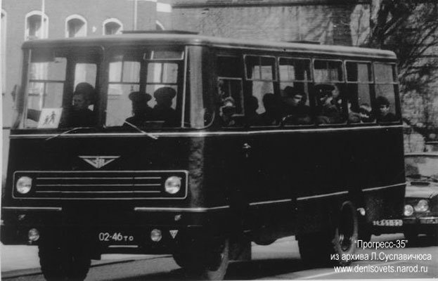 Советская армия автобусы. Автобусы Прогресс ГДР. Автобус Прогресс ГСВГ. Автобус Прогресс 30 ГСВГ. Автобус Прогресс 8 ГСВГ.