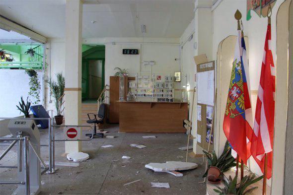 21 человек погибли и 50 пострадали в результате взрыва в колледже в Крыму