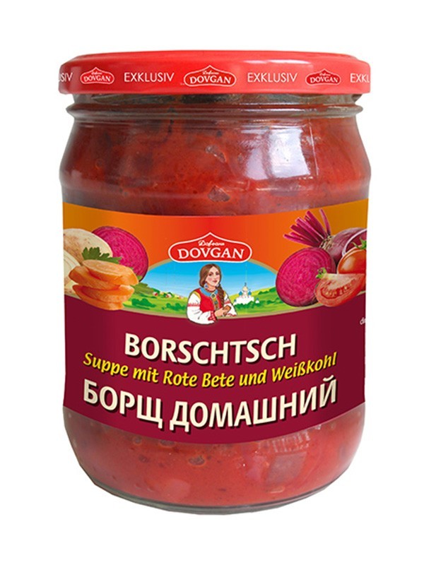 Моника права…