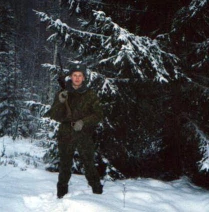 А давайте в честь праздника, выкладывать свои армейские фотки уважаемые яповцы