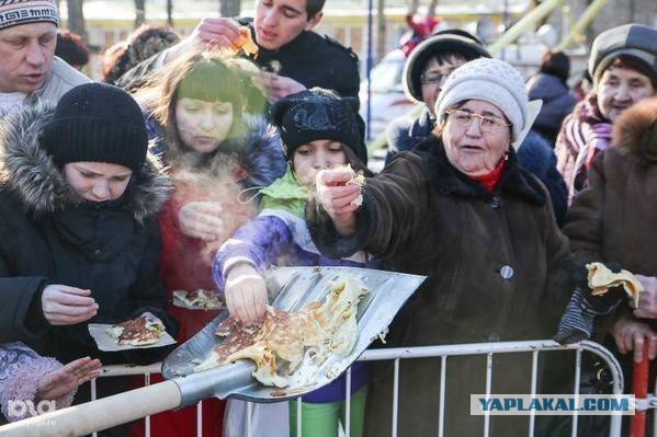 Рестораны, в которых подают еду на чем попало