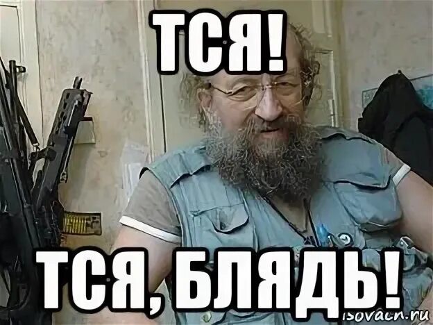 В Самаре в Крутых Ключах обнаженная девушка гуляла по улице