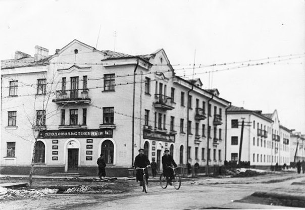 Заброшенный фотоархив