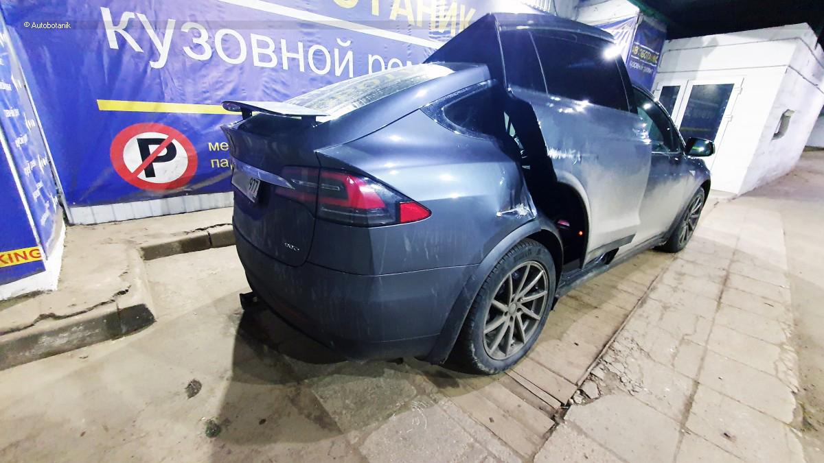 Как пороги УАЗа спасали теслу Х