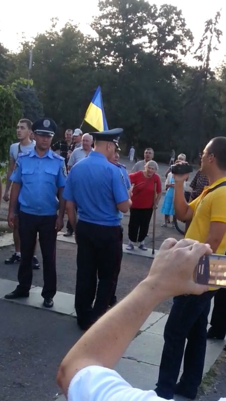 В Одессе горит высотка