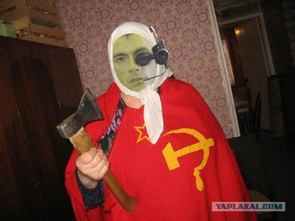 Фотожаба: Готовимся к первомаю