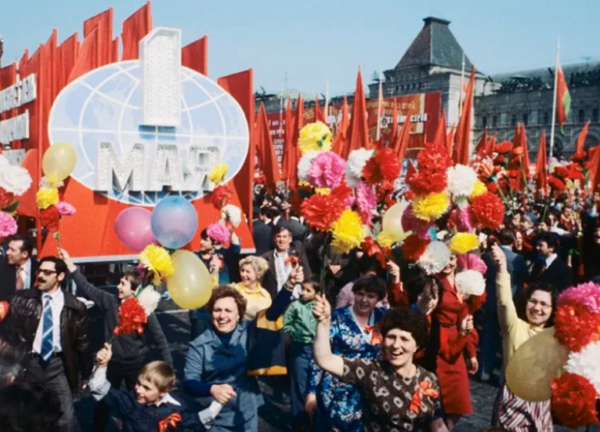 Мир,труд,май! Всех с праздником!