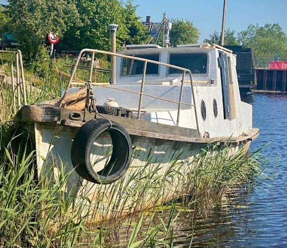 Домик вместо айфона