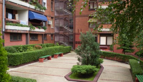 Конкурсное благоустройство отдельно взятого двора