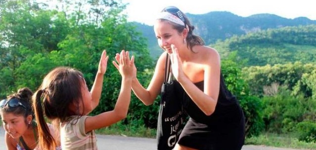 Фотожаба: любопытный парень