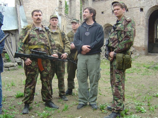 Интересные фото звёзд российской эстрады 90-х: шоубизнес, политика и криминал