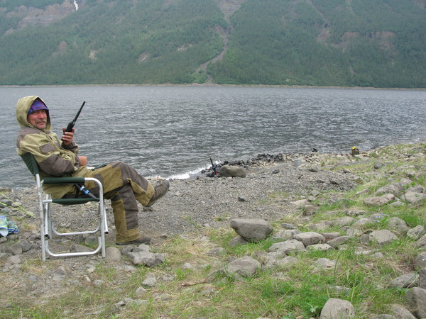 Рыбалка на Хантайском озере. Плато Путорано, Таймыр