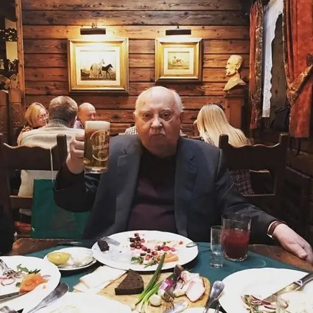 "Нас обманули. Снова"