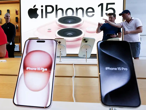Россияне не оценили новый iPhone 15. Старт продаж провален
