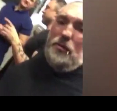 Следователь из Тюменской области уволен после возгласов «АУЕ!» и «Жизнь ворам!» на его празднике
