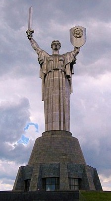 Фото больших вещей, которые вызывают у людей «мегалофобию»