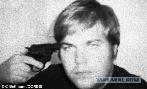 У гроба Папы Иоанна Павла II