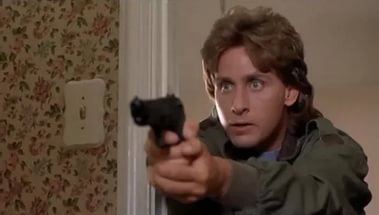 Куда делись актеры, покорившие СССР и Россию в «лихие 90-е»