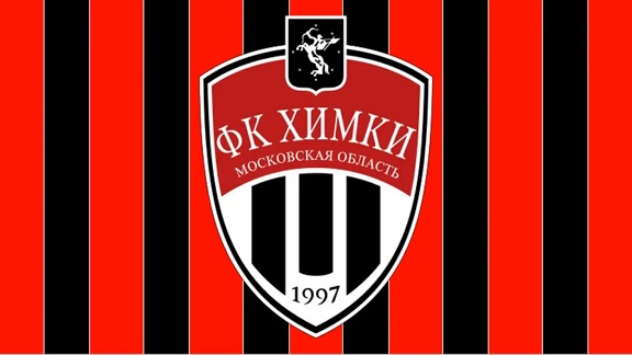Пенсионер в Подмосковье донес на школьницу из-за сине-желтой одежды.