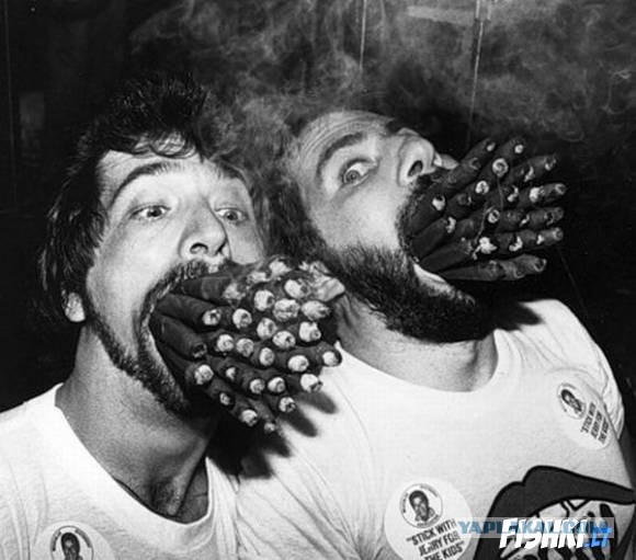 Солдат-срочник покурил на 237 миллионов рублей