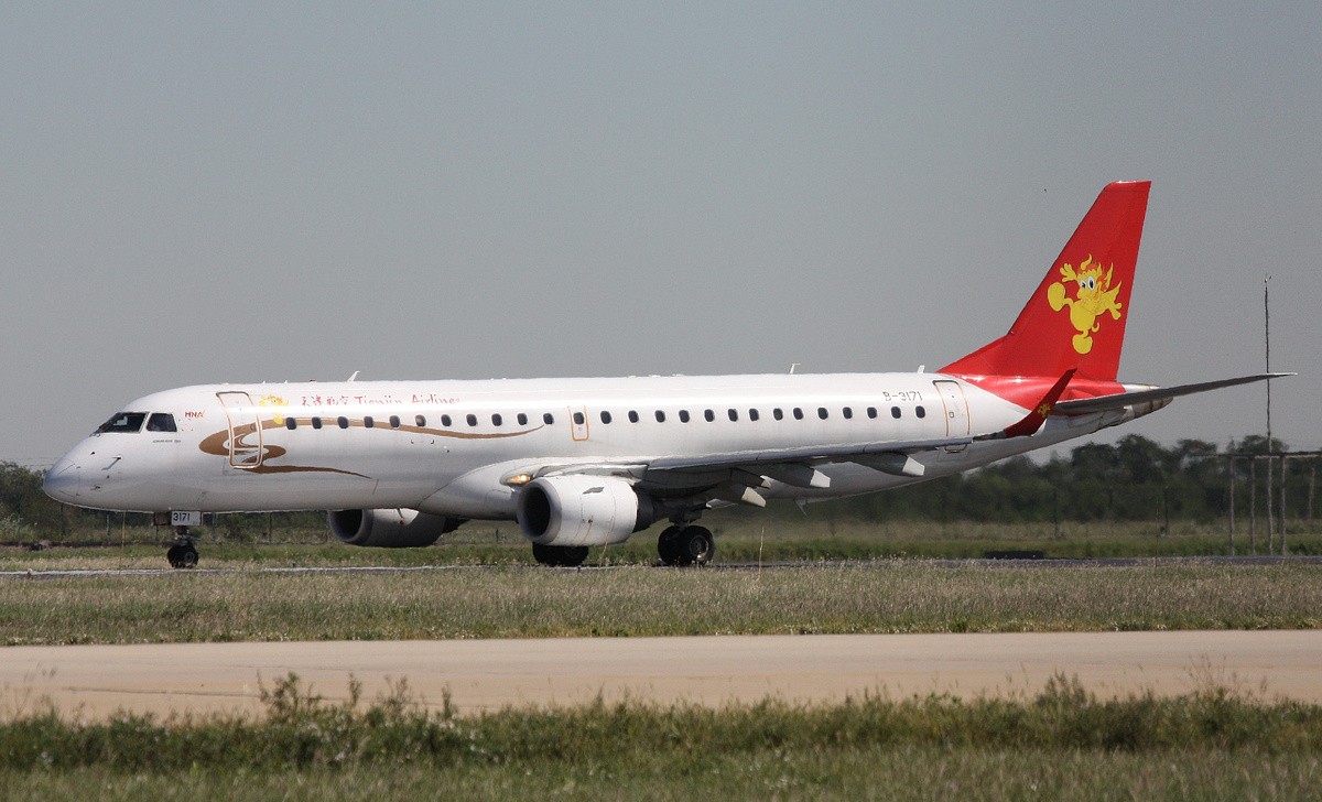 «Давайте! Вставайте и деритесь с ними!»: как пассажиры отбили самолёт