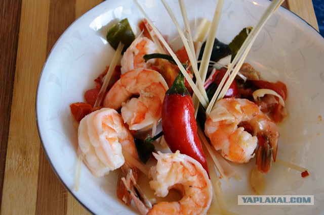 Вкусное обаяние Кулинарии, Повара ЯПа поздравляют милых дам!